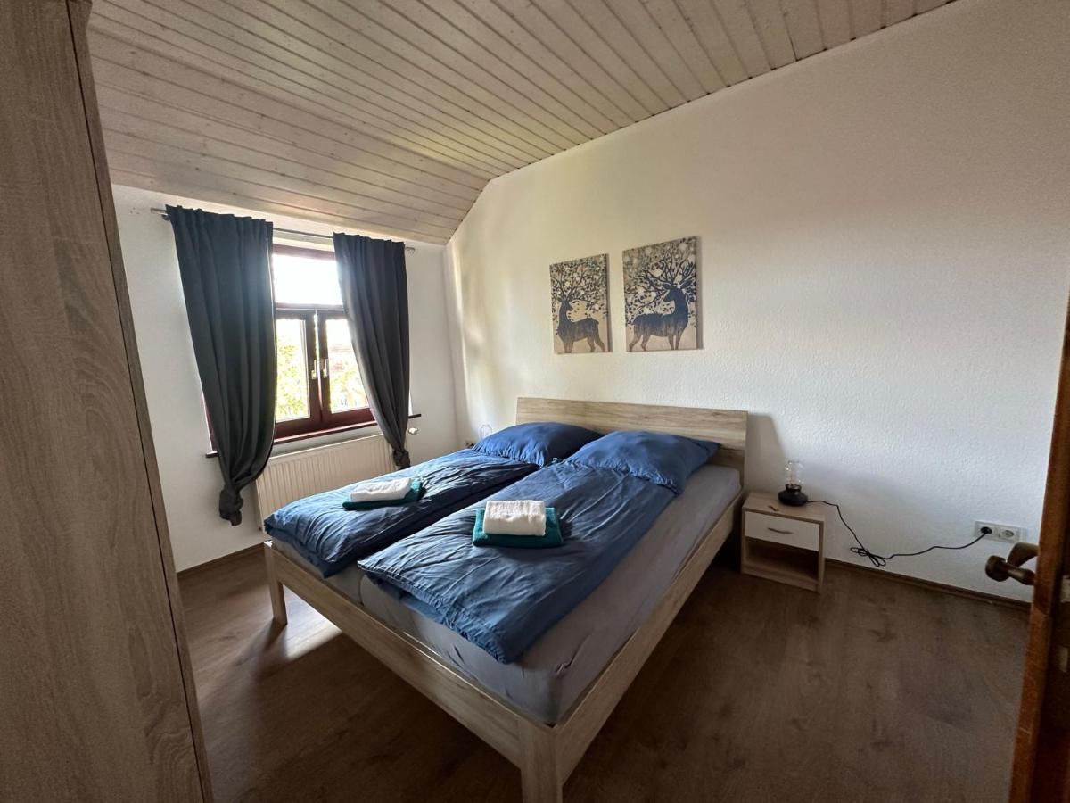 98Qm Wohnung Im Villenviertel - Voll Ausgestattet Mit Balkon Und Kamin - Wlan Gratis Вильгельмсхафен Экстерьер фото